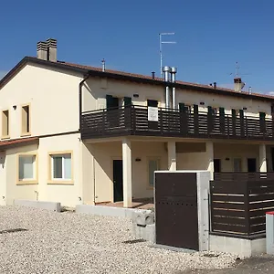 Apartment Gate To, Verona
